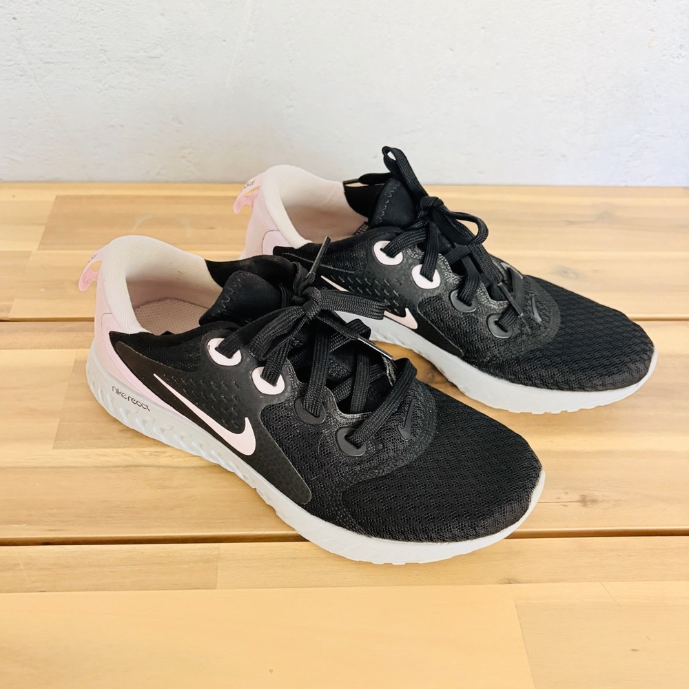 Nike react running shoe - women’s 6